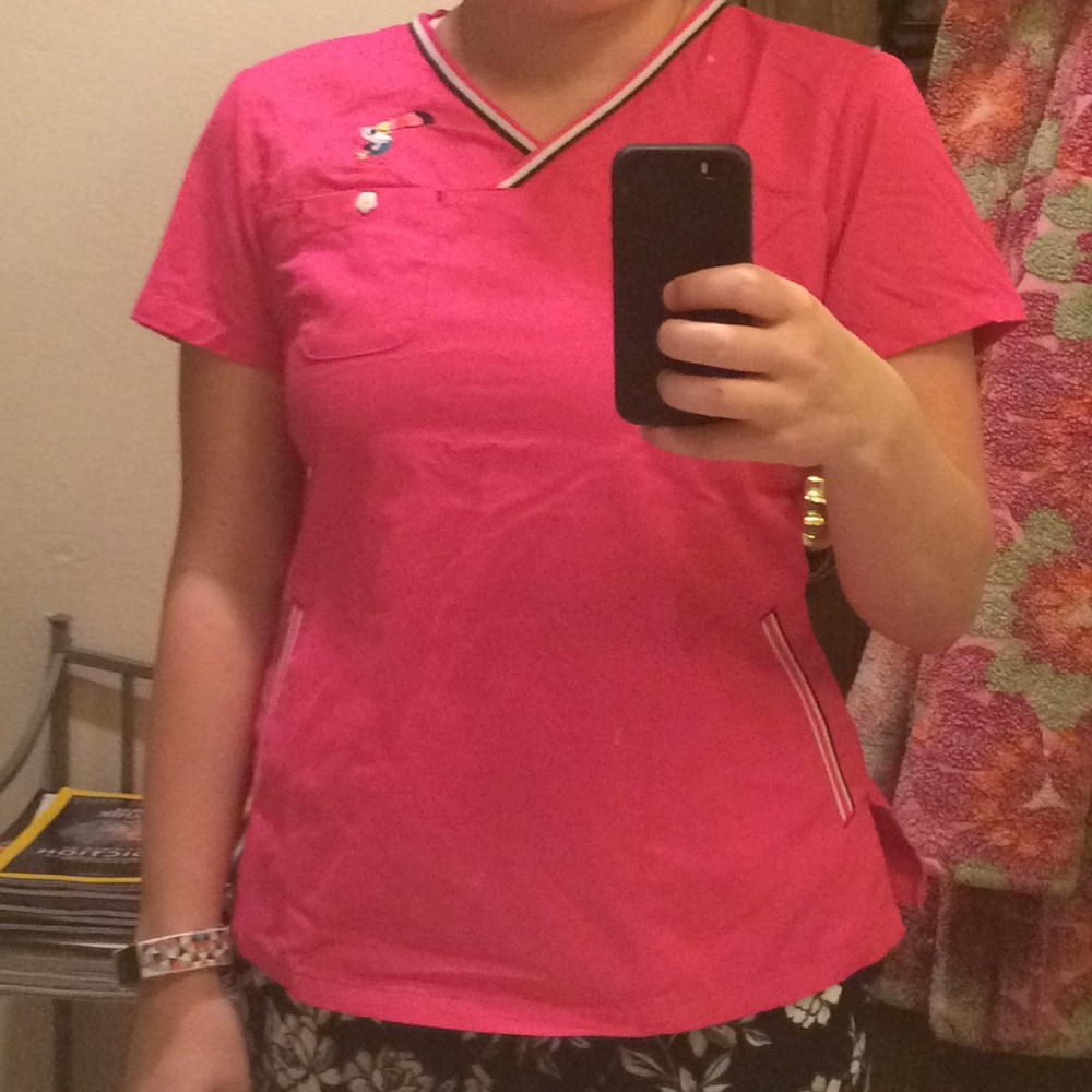 Women's Tucan Sam Scrub Top